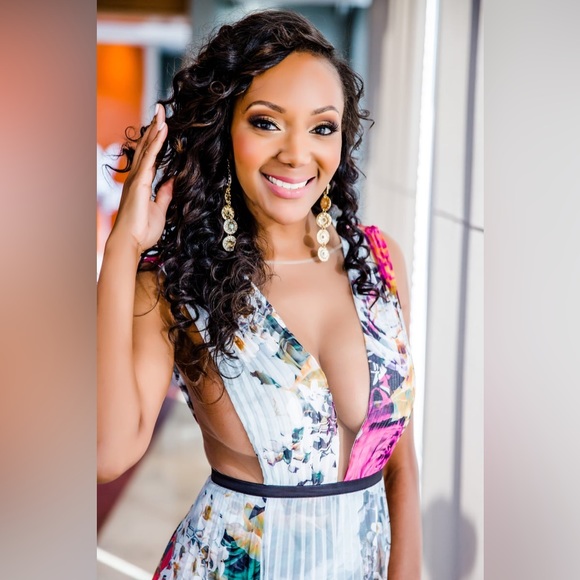 Bebe Split-Front Dress - 6 - Picture 10 of 13